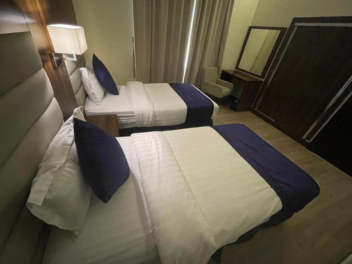 Makarem Residence - Hotel Apartments Эль-Хубар Экстерьер фото