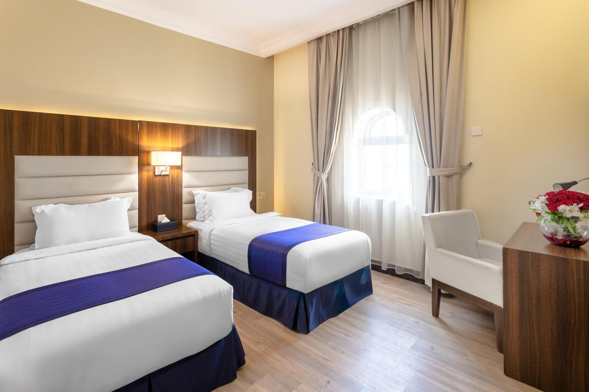 Makarem Residence - Hotel Apartments Эль-Хубар Экстерьер фото
